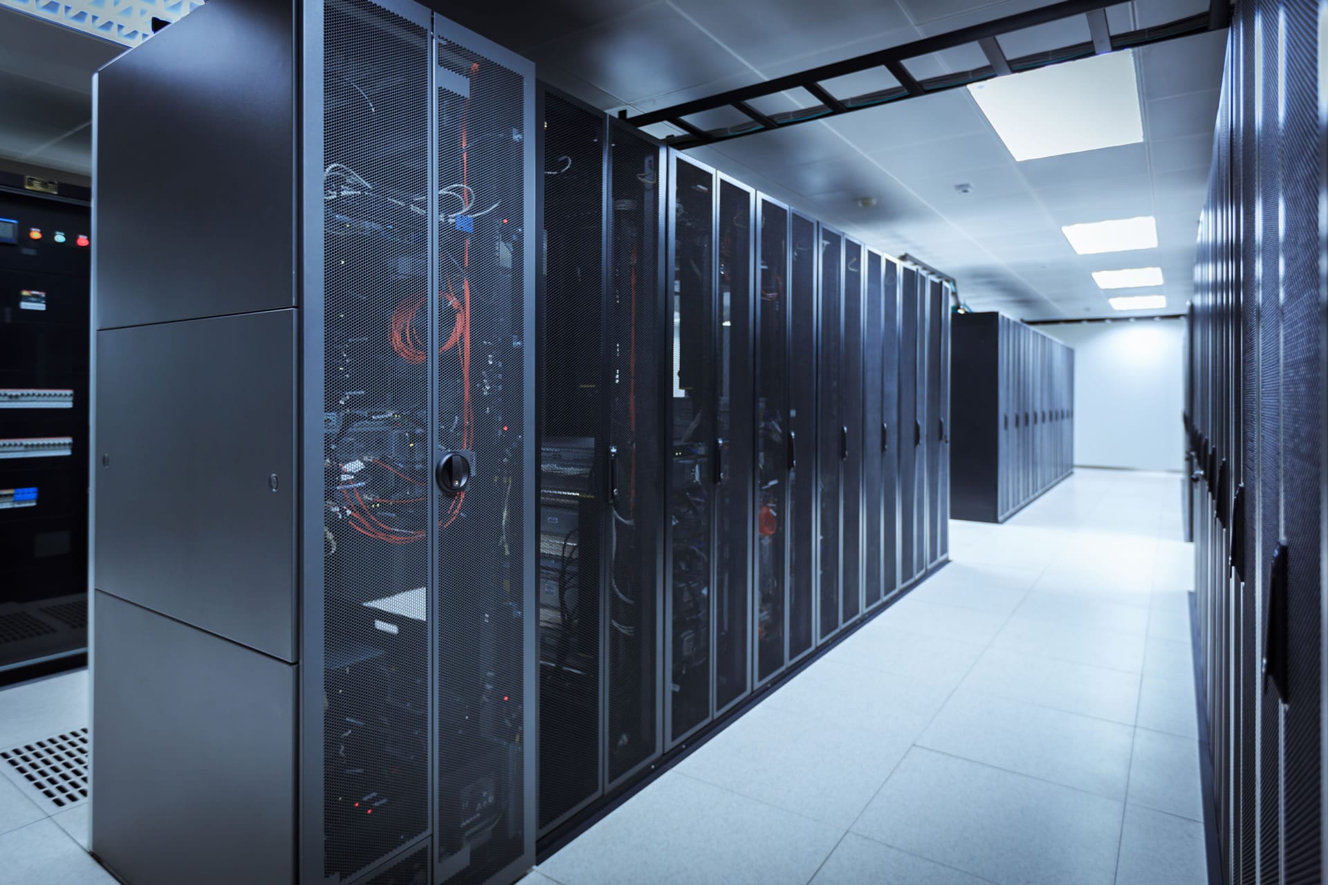 Data centre servers