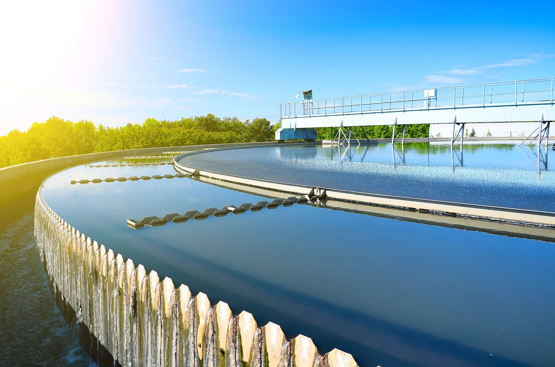 Water treatment pool